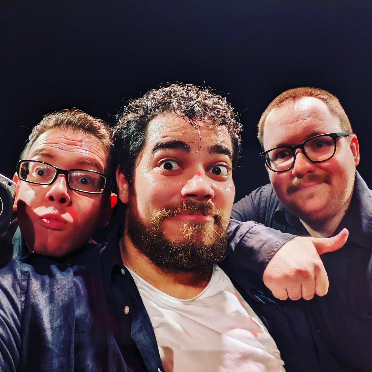 Clap M'en Cinq tweet media