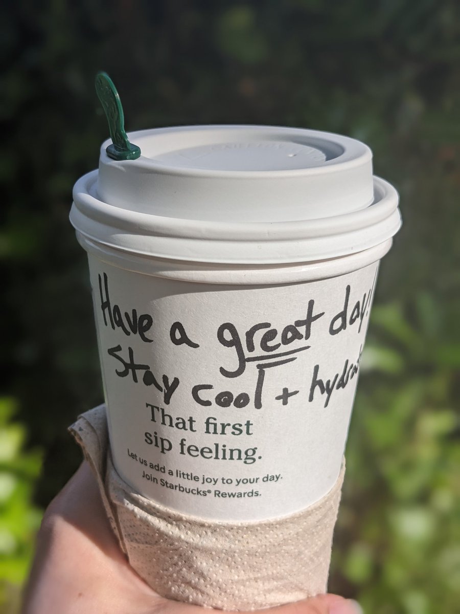 GrnLakeGirl's tweet photo. "I love summer in the PNW" I squeal on my coffee walk and I don't care who hears me... (Giant water bottle not pictured but along for hydration)
🌞☕ 😎 ☕ 🌞
#brewcrew #coffee #coffeerun #seattle #Summer #WASummer #WAWX #Bellevueful #Bellevue
@Starbucks @NWSSeattle @MorganKIRO7 https://t.co/u6Xelr7ySj