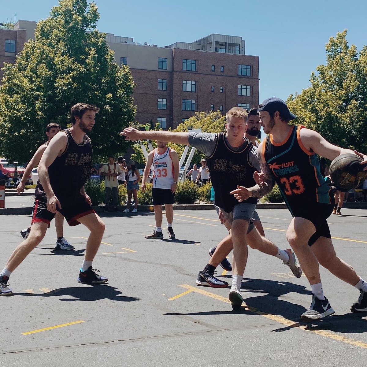 ITSLogistics_'s tweet photo. First ever #ITS trip to @spokanehoopfest 🏀 The boys are already getting ready for next year! See y’all next year🏆 https://t.co/MPZV1cXQdw