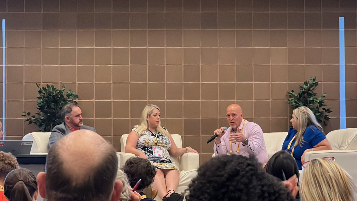 wejotx's tweet photo. ISTE student standards have shifted from What do we want students to DO to what do we want students to BE! Love powerful partnerships that make that happen! @CDWCorp #ISTELive22 @iste #CDWgetsEDU https://t.co/2SaSw27Cy3