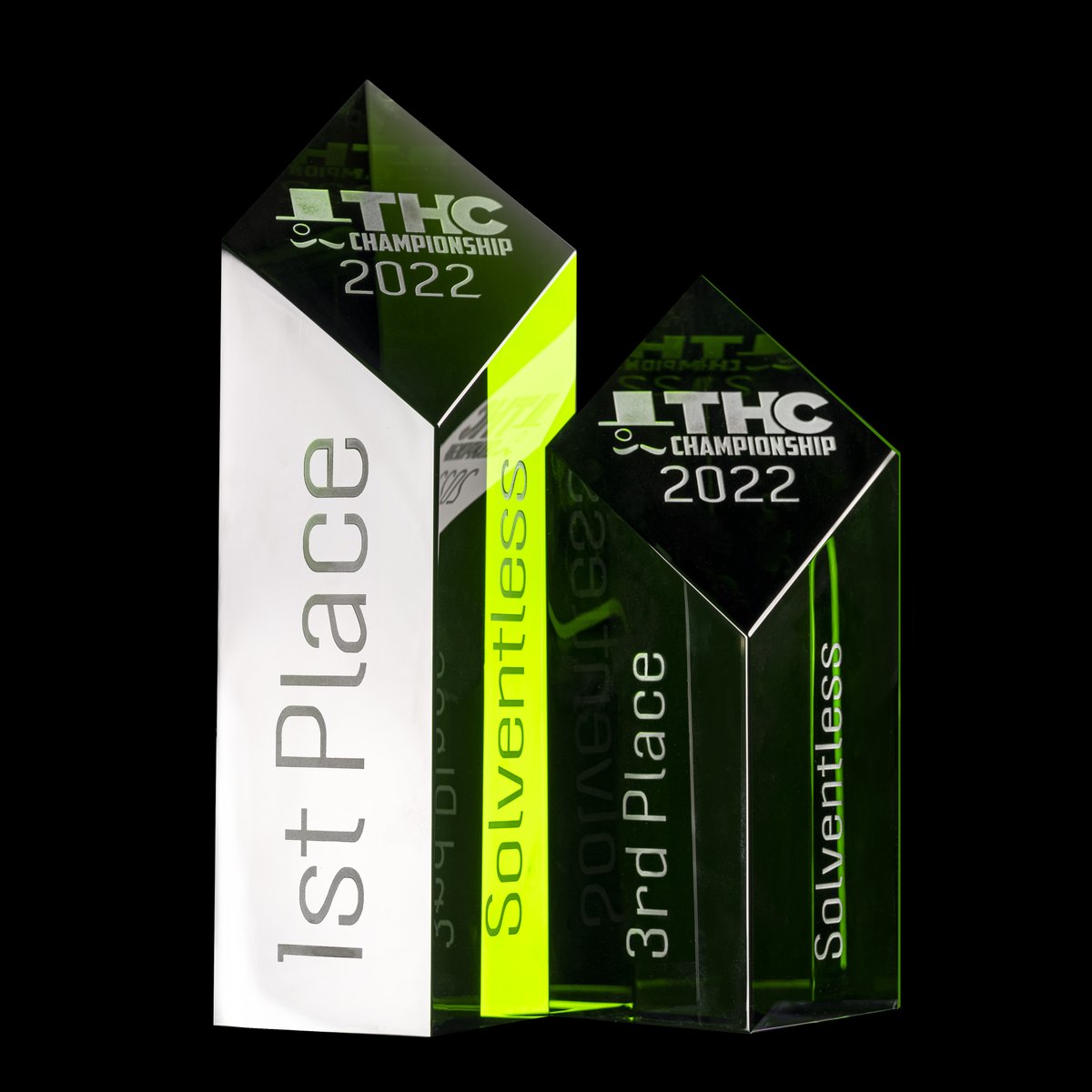kush_masters's tweet photo. Solventless extracts are the gold standard, producing rosin that is closest to the original plant's legendary qualities! For this reason, we are honored to be selected for these solventless awards by THC Championship by @HempConnoisseur🏆 #kushmasters #kmlabs #rosin https://t.co/uy8llt5KmB