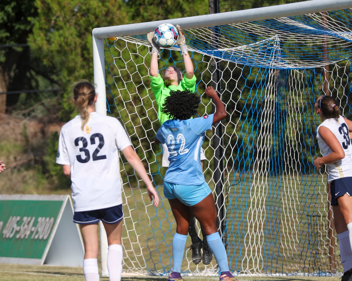 haleyfitz73's tweet photo. Played with @sidefc92 Saturday in their U21 @wpsl game vs. @oklahomacityfc.  Fun game and got the 3-1 win. https://t.co/slOvgOd2pN