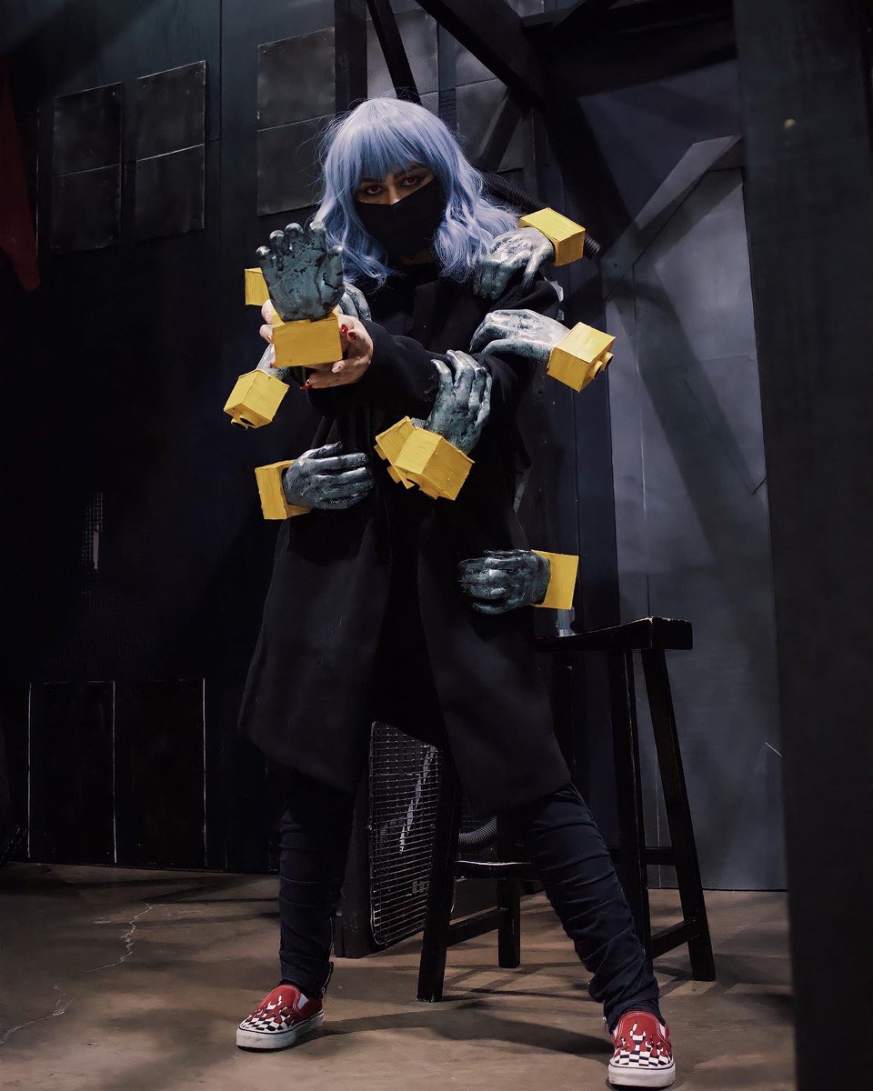 cloudibabii's tweet image. “violence for the sake of others makes it admirable.” - shigaraki tomura