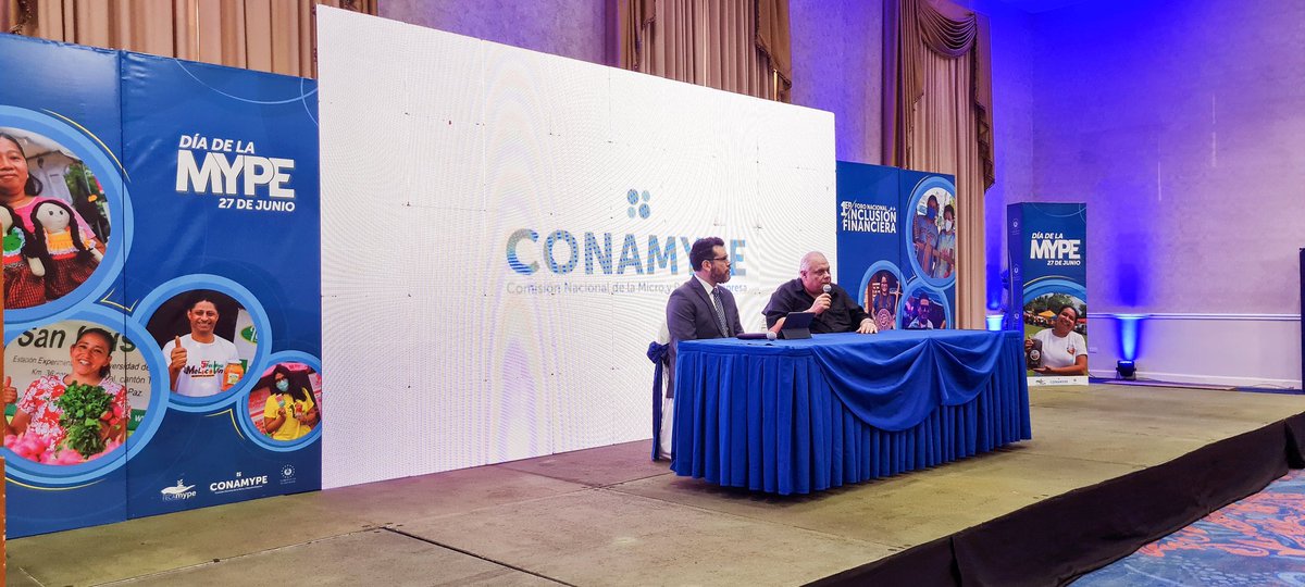 GlobalEscom's tweet photo. Participando en el 1er. Foro Nacional de la Inclusión Financiera de @CONAMYPESV y @BANDESAL; conmemorando el #DíaDeLaMYPE y la firma de la escritura de constitución del Programa de Garantía de la Micro y Pequeña Empresa #PROGRAMYPE.
¡Sigamos haciendo país! 🇸🇻✨ https://t.co/RpnIRHyf5a