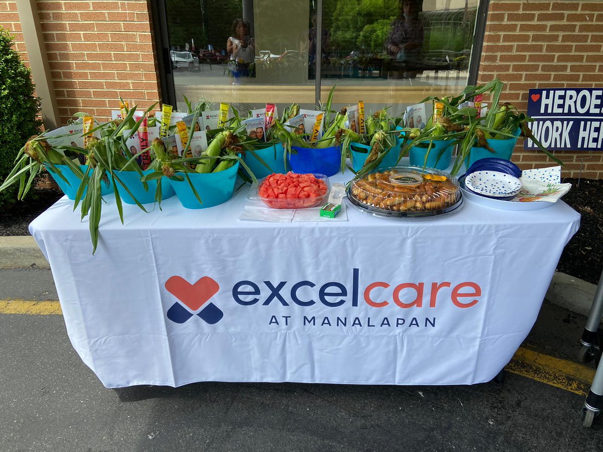 excelatManalap1's tweet photo. Together with @Compassus Hospice and @Platinum HomeCare we kicked off the start of summer with some fresh Jersey corn!
#EXCELCARE #excelcaremanalapan #HereToExcel #summervibes #jerseycorn🌽 https://t.co/9ZwDvXpadK