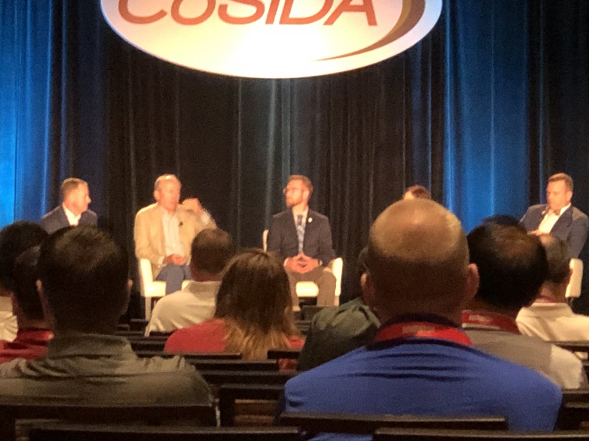 DannyKambel's tweet photo. Totally agree with @2DConsultingLLC, the #SIDFamily will take with open arms those on the creative side of the athletic department. The collaboration is a foundation to all of our efforts. #CoSIDA22 https://t.co/8XY3aiNN5z