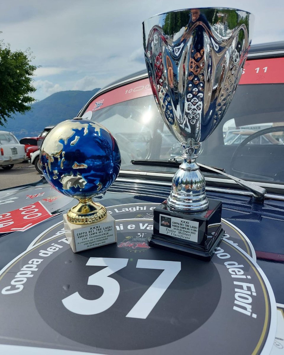 GDF's tweet photo. Nella “XXXI edizione della Coppa dei Tre Laghi e Varese-Campo dei Fiori”, la Fiat 1100 del Museo Storico della #GuardiadiFinanza si è classificata 3^ nel Trofeo Militari.
#NoiconVoi
#NecRecisaRecedit #FiammeGialle #FiammeGialle
#Fiat #Fiat1100 #Varese https://t.co/EIHJx1vSXm
