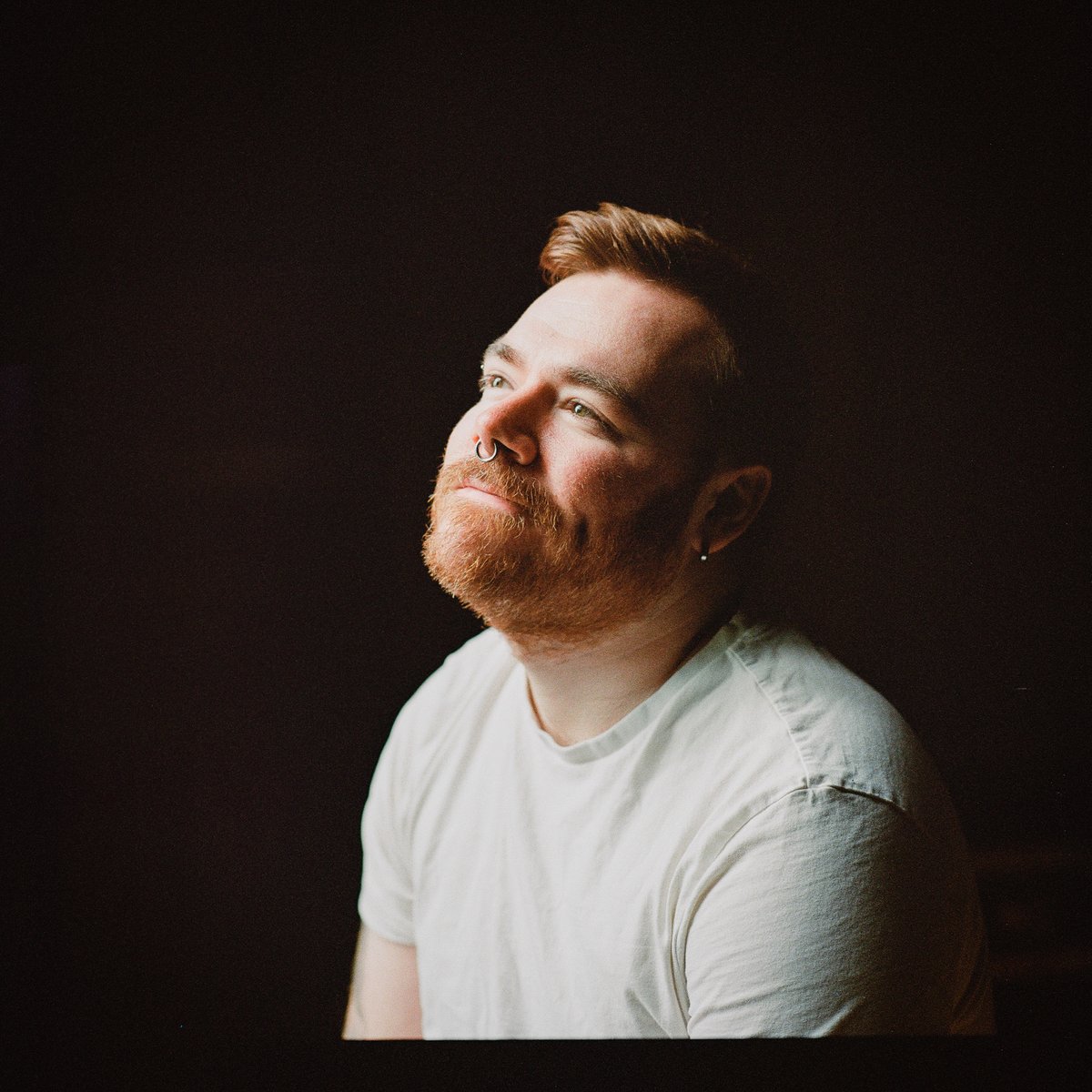 alliecrewephoto's tweet photo. Kyle for Trafford Pride filled with light. I cannot decide if Kyle was captured by golden hue on film or if he is an angel!
#prideintrafford #lgbtq🌈 #exhibition #visualart #photography #portraitphotography https://t.co/6DsBACL1XB