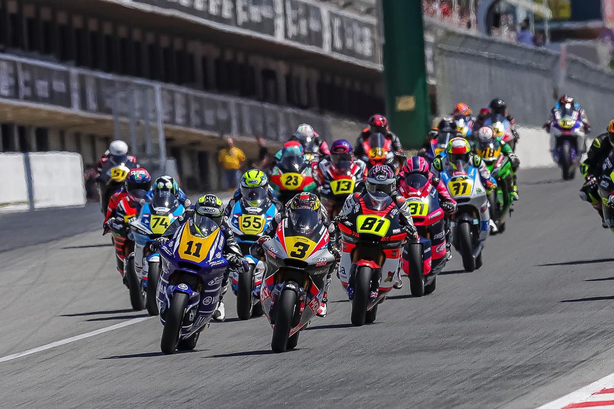 Team_Stylobike's tweet photo. •It’s Time for the fourth round of the #JuniorGP in the @circuito_de_jerez 🙌🏻

•Es tiempo para disputar la prueba del #JuniorGP en el Circuito de Jerez 🙌🏻

#bluisfast #raceyourflag 

@juniorgp https://t.co/cPFmxCK1kC