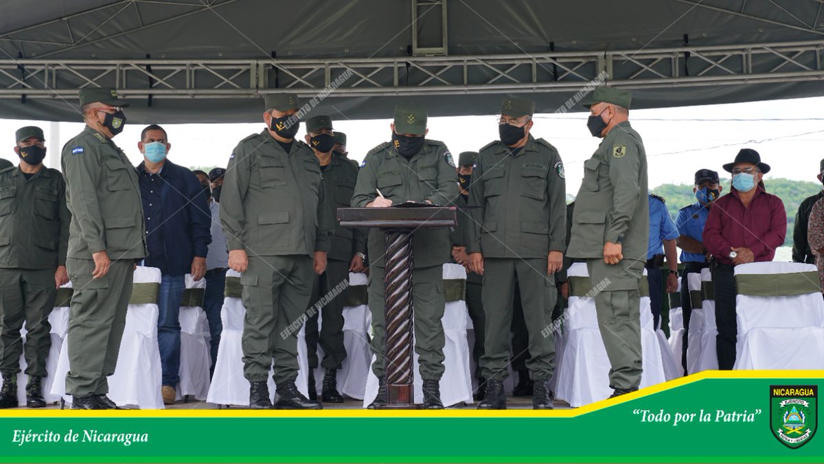 EjercitoNic's tweet photo. #NOTADEPRENSA | Como parte del proceso ordinario de rotación de los oficiales, con base a la Ley N° 181 Código de Organización, Jurisdicción y Previsión Social Militar, artículo 9, inciso 9, se realizó acto de traspaso de mando del #1ComandoMilitarRegional. #TodoPorLaPatria https://t.co/kCNB1uvDfi