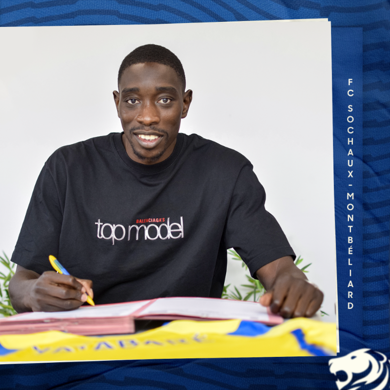 FCSM_officiel's tweet photo. 🚨🆕 Sambou Yatabaré est Sochalien !

🦁 L'expérimenté International malien, qui compte près de 250 matches professionnels et s'est engagé pour deux saisons avec le FCSM. #Mercato