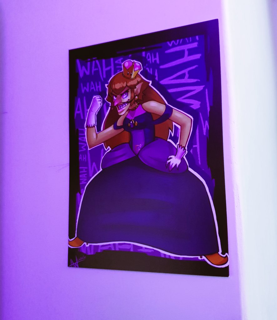 Kallan_Keogh's tweet photo. Got this wonderful piece of art from @LushieArt at #SupanovaPerth on Saturday, and now he sits next to my computer to remind me to commit cyber crimes https://t.co/l8ZED7xZ9V