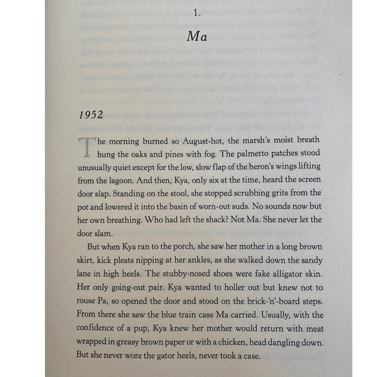 bookfairies_ct's tweet photo. “once you can read anything you can learn everything.”
Delia Owens, Where the Crawdads Sing
The start of a new week, a new read beckons📖
A Book Fairy is sharing their tea time treat with us… #shareyourfirstpage
#ibelieveinbookfairies #bookfairy #capetownbookfairy https://t.co/GmtATAzGTD