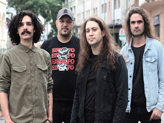 PortalRockzone's tweet photo. Bad BeBop anuncia lançamento em CD do álbum Starting Riots
#portalrockzone #badbebop

https://t.co/qp98tvZCHX https://t.co/WXVtJV6kmY