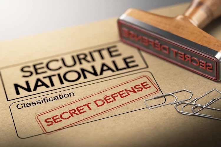 lebaubelaurent's tweet photo. 📡 les nouvelles classifications depuis le 1er juillet 2021:
🔴 « Secret »
🔴 « Très Secret »
#securite #france #protection #habilitation #armee #servicesecret https://t.co/y2FXBUxB5l