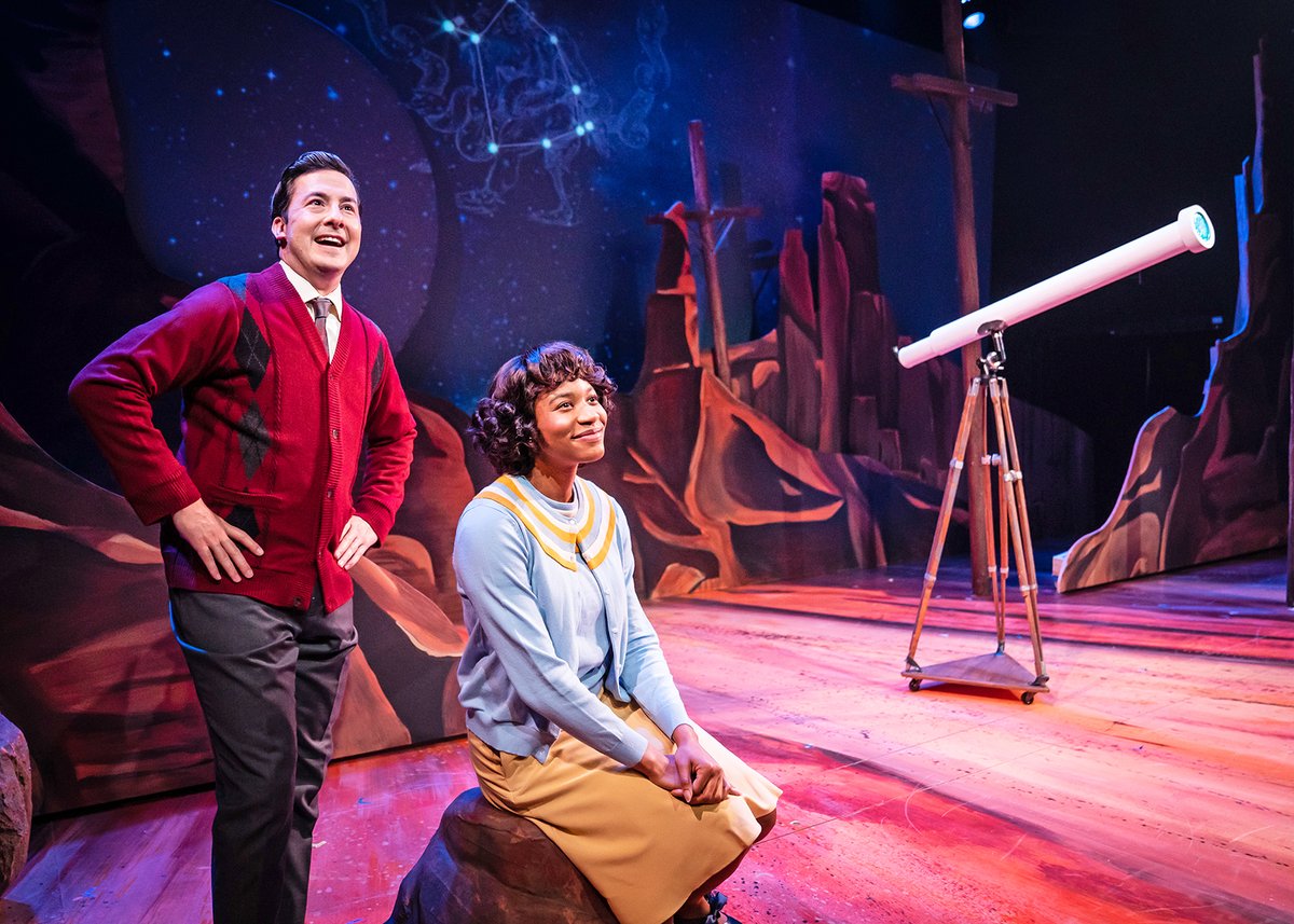 chicagoshakes's tweet photo. The world premiere of IT CAME FROM OUTER SPACE really (space) ROCKS! Now playing through July 24. 🚀👽 #cstOuterSpace @JoeAndKellen
📸: Liz Lauren https://t.co/IB5CE5qOef