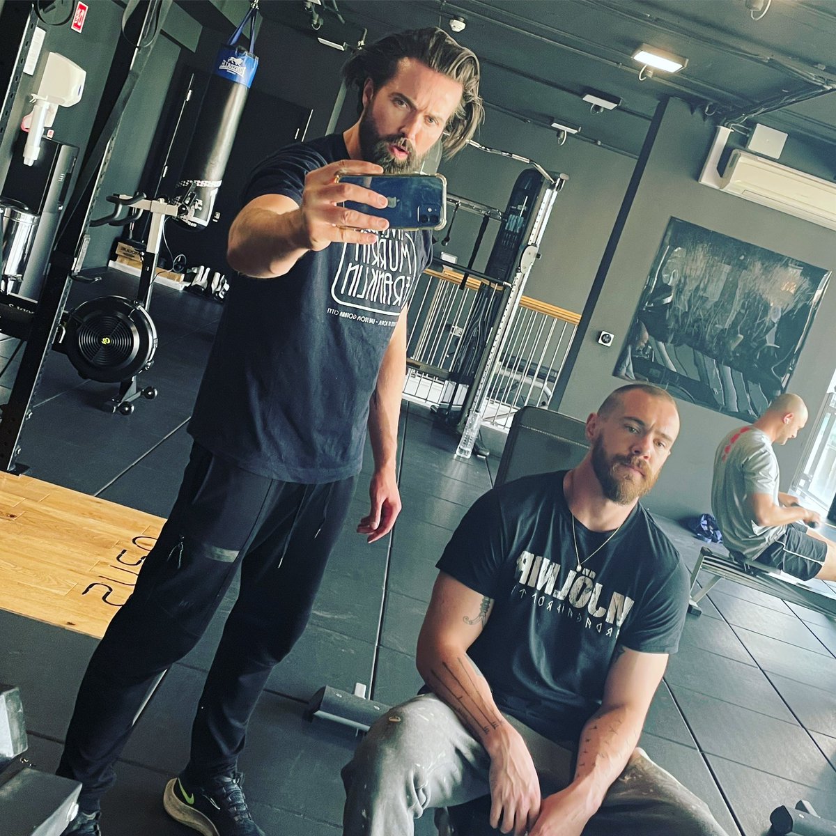 EmmettScanlan's tweet photo. And so it begins….. again. #Kin2 #Kin https://t.co/nXNd4H8SaQ