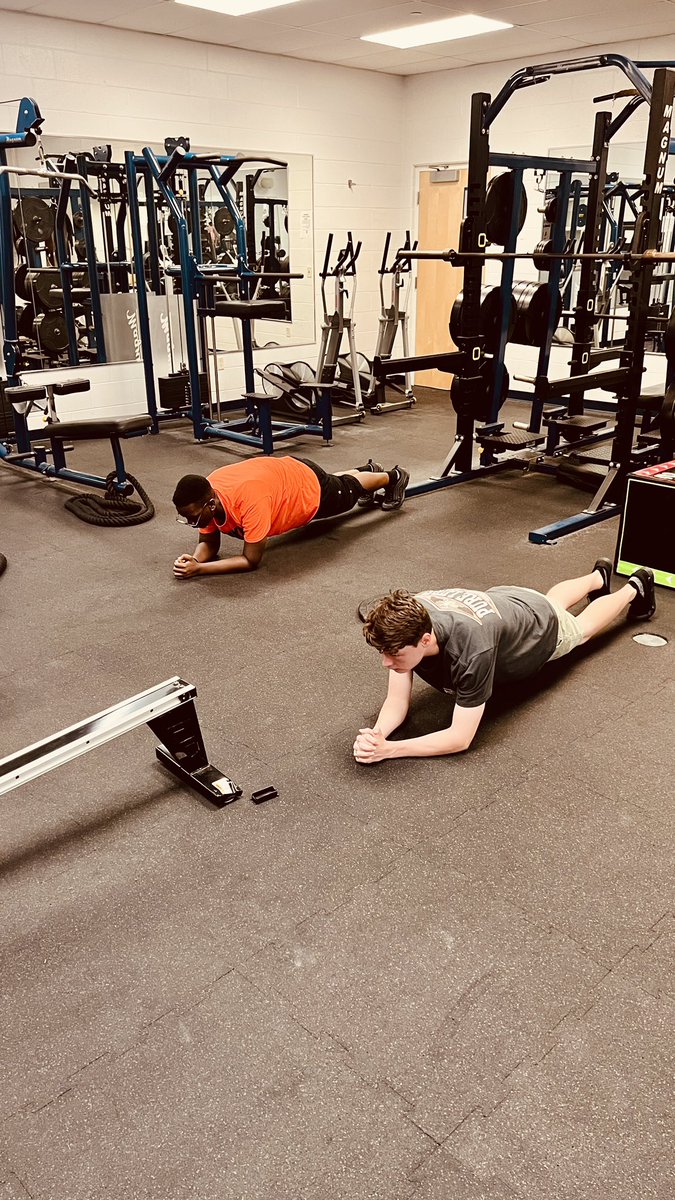 We enjoyed seeing so many of our current and future students today in the first day of our Summer Academy!