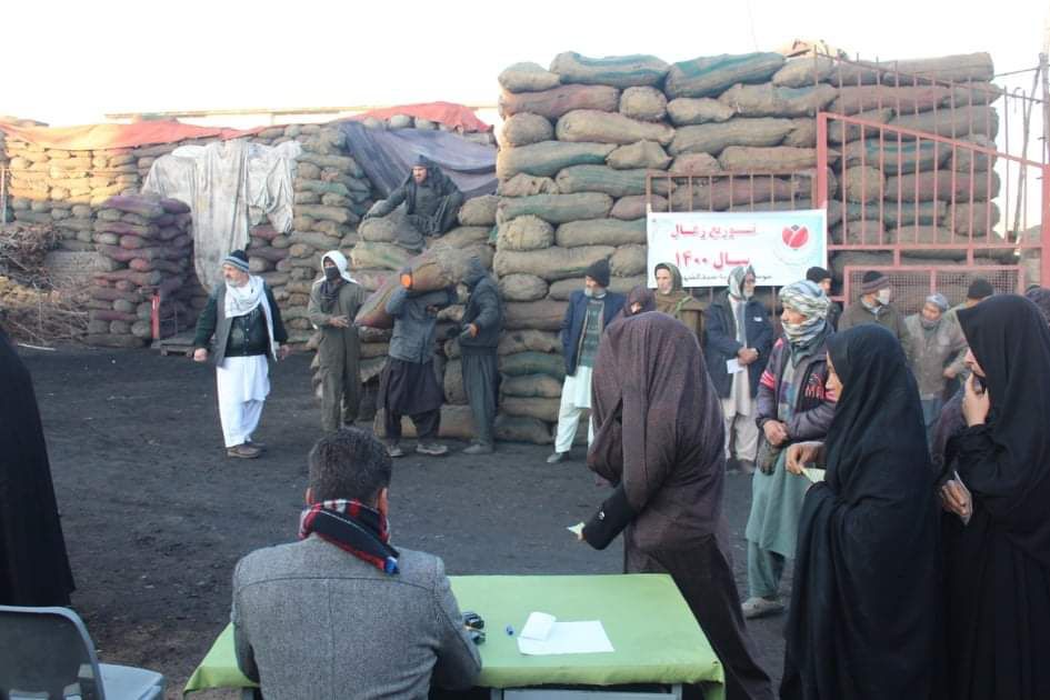 pactfinance's tweet image. 🇦🇫 In Afghanistan we work with a local NGO that acts in 6 cities focusing on people's training (literacy, empowerment, and job training).
#UBI is an essential help for beneficiaries to improve their lives.
  
The goal is to support another 1000 people.

👉 impactmarket.com/communities?pa…