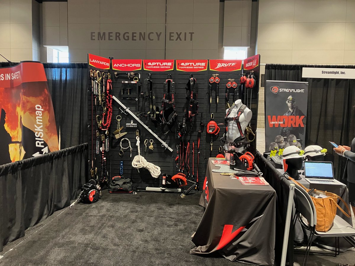 KStrongInc's tweet photo. Itโs Day 1 of the ASSP Safety 2022 Expo in Chicago, IL. If you are attending, we would love for you to stop by and see us at Booth 2117. #kstrong #unrivaled #Safety2022 @OSHA_DOL @ASSPSafety @ansidotorg https://t.co/ly6BI0hOh6