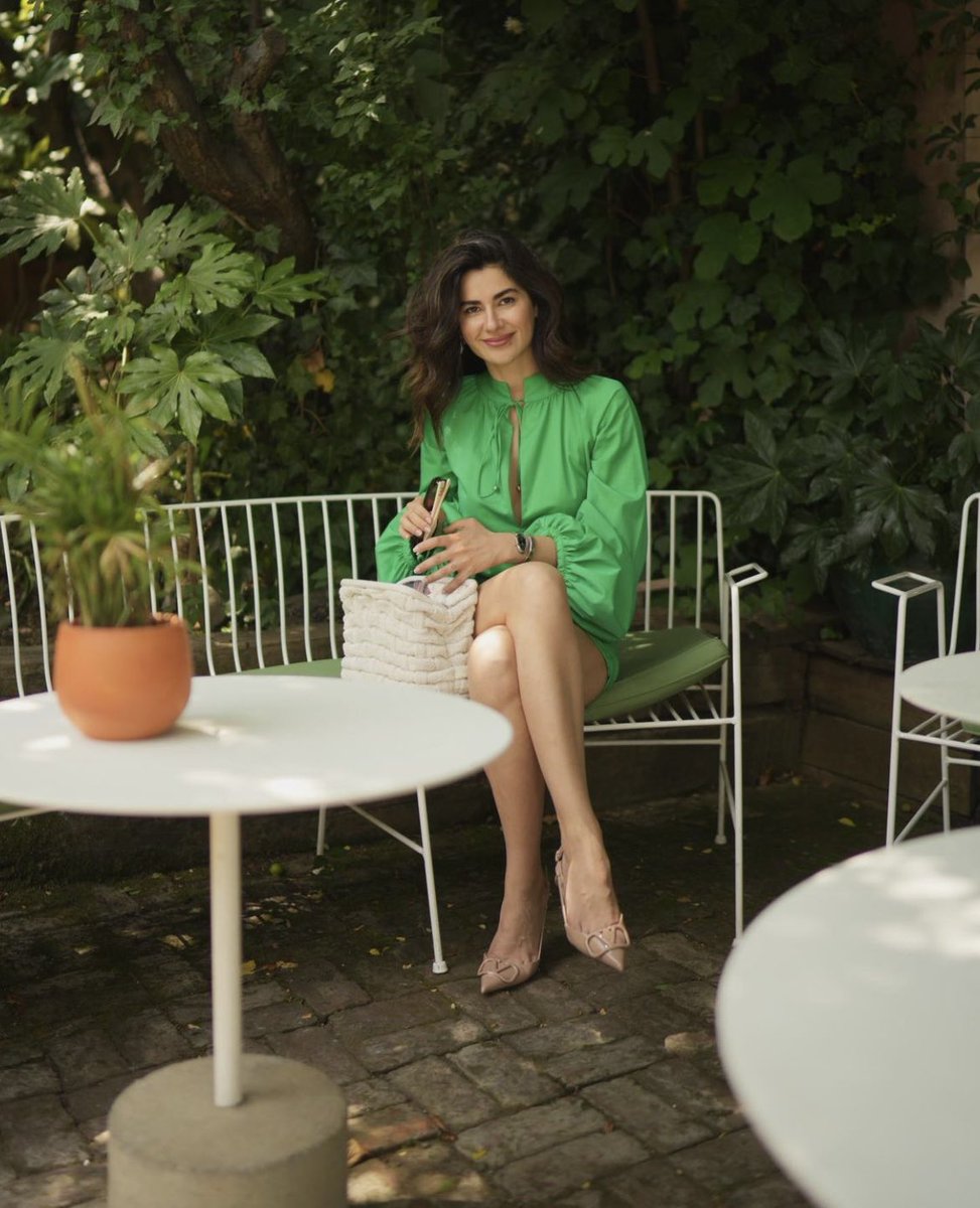 Nesrin Cavadzade | new photo 

#NesrinCavadzade