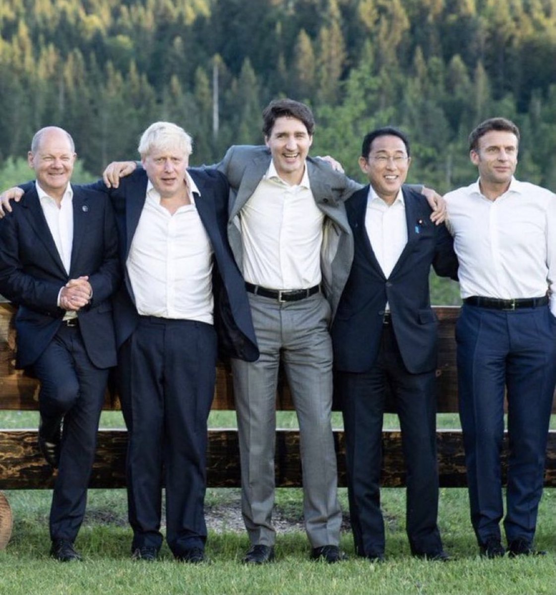 Martha_Gill's tweet image. Hope to live to see the day that a meeting of G7 leaders is mistaken for a hen do