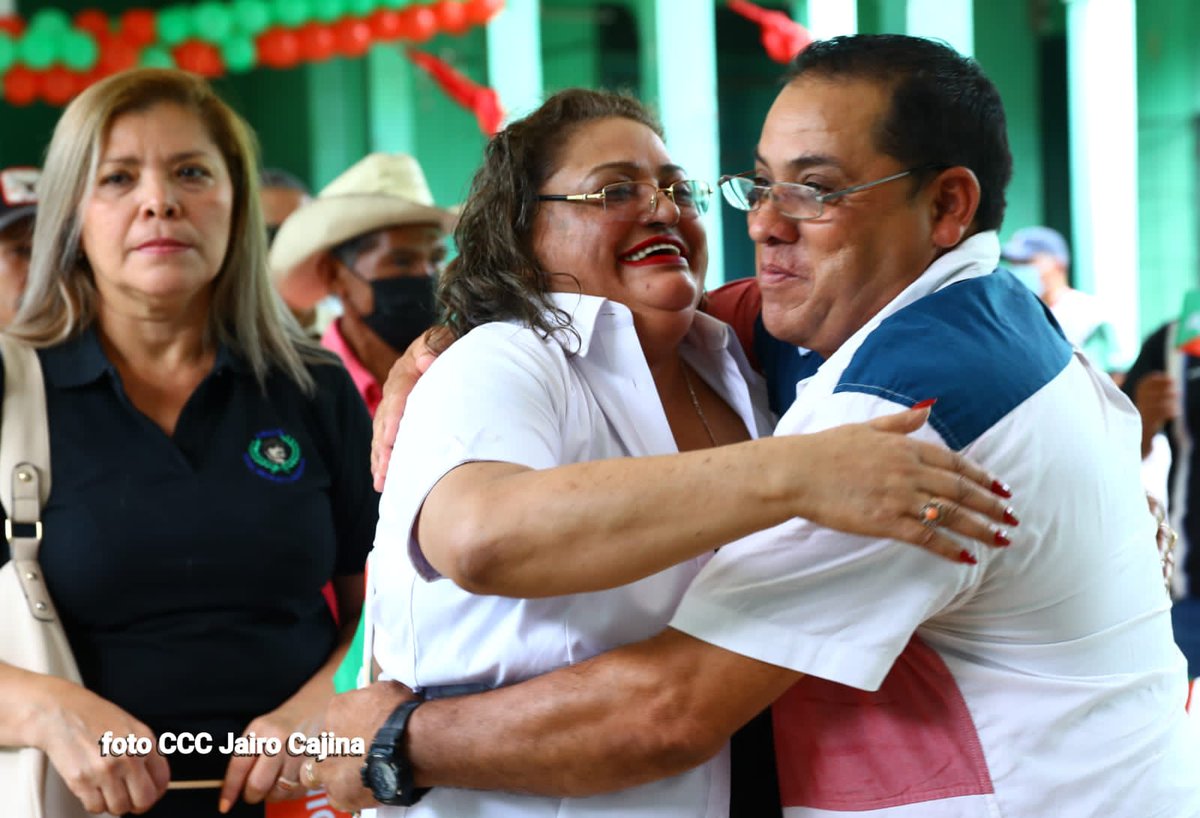 el19digital's tweet photo. #4319FuerzaDeVictorias 

En imágenes: Esta mañana Arnig conmemora 32 años de la desmomovilización. https://t.co/nALzU9jcDj