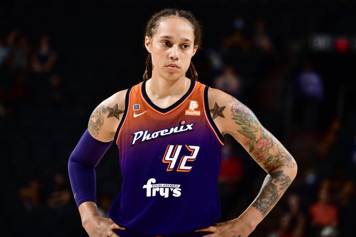 thejiggymann's tweet photo. Brittney Griner’s detention in Russia has been extended by 6 months

This will be the third time Griner’s detention has been extended by a Russian court - since her arrest on February 17th

#WNBA | #PhoenixMercury https://t.co/qY4k8smyAd