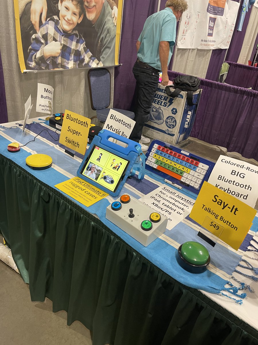 LewisU_OT's tweet photo. Vendors demonstrated how different buttons, switches, and devices can be used to maximize independence in ADL’s and IADL’s https://t.co/UVWqcM3JmU