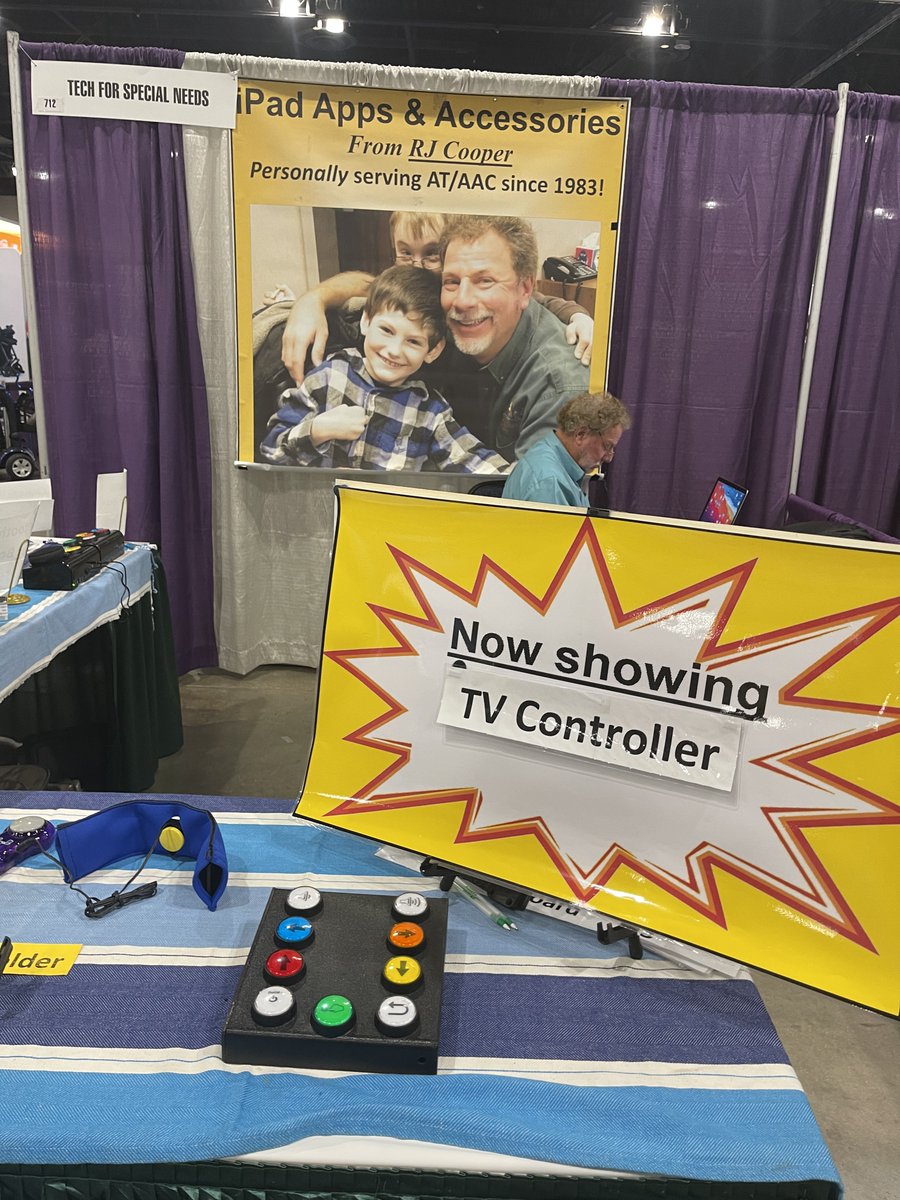 LewisU_OT's tweet photo. Vendors demonstrated how different buttons, switches, and devices can be used to maximize independence in ADL’s and IADL’s https://t.co/UVWqcM3JmU