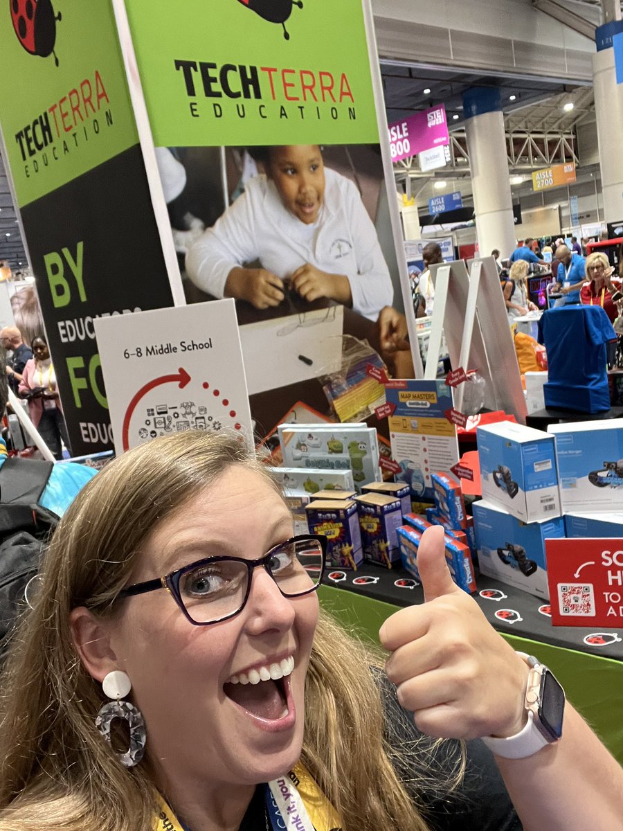 iluveducating's tweet photo. Visited booth 3016 at #istelive and learned all about #steminabox! Check out this great STEM content thatโs easy to use & puts hands on material again! #edueyeexam https://t.co/pi7QL2RPei