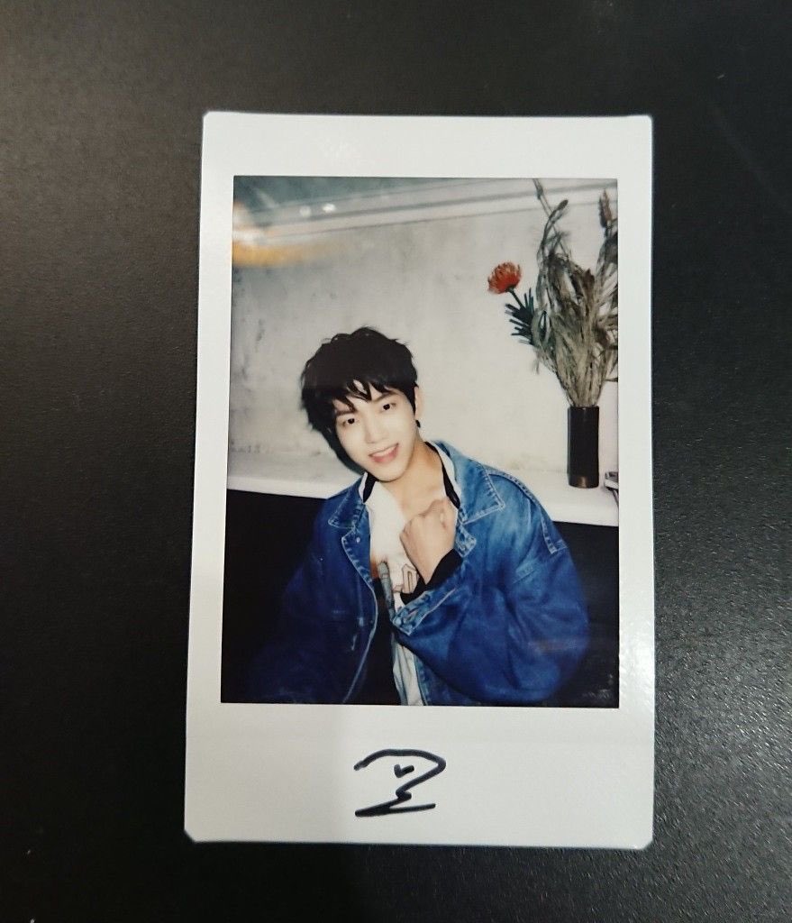 rocks_pil_it's tweet photo. 좋아하는 도운이 폴라로이드 사진 https://t.co/jcarV3btG4