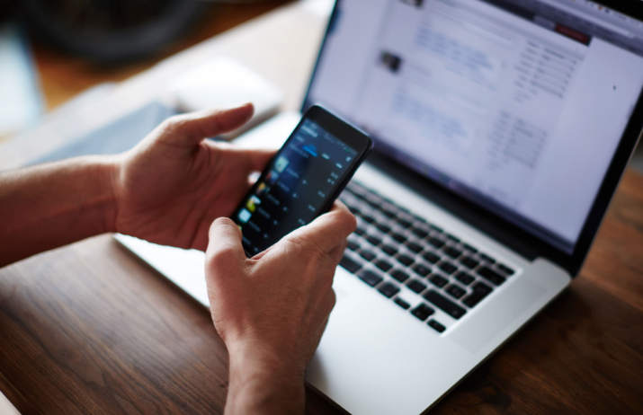 ¿Conoces nuestros productos tecnológicos? 👋

eRoom Hotspot, es la forma perfecta de monetizar y personalizar la conexión Wi-Fi en tu hotel 

Una herramienta que impulsa la experiencia del huésped mientras disfruta de una conexión 100% segura en todos los espacios de tu negocio