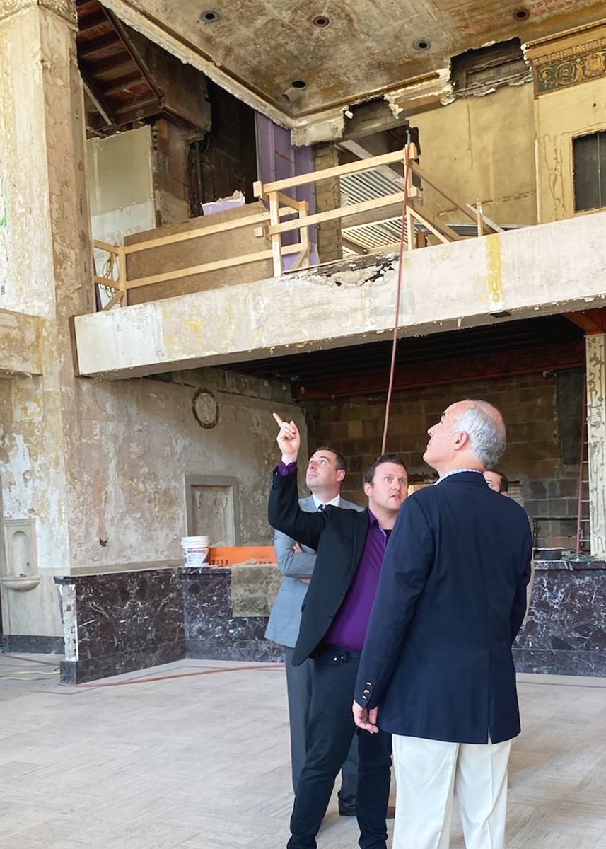 SenBobCasey's tweet photo. With $400,000 in community project funding, the historic Oil City National Bank building will be renovated and turned into a co-working and commercial tenant space and other services to support small businesses and stimulate entrepreneurship. https://t.co/cbHMAY0vNh