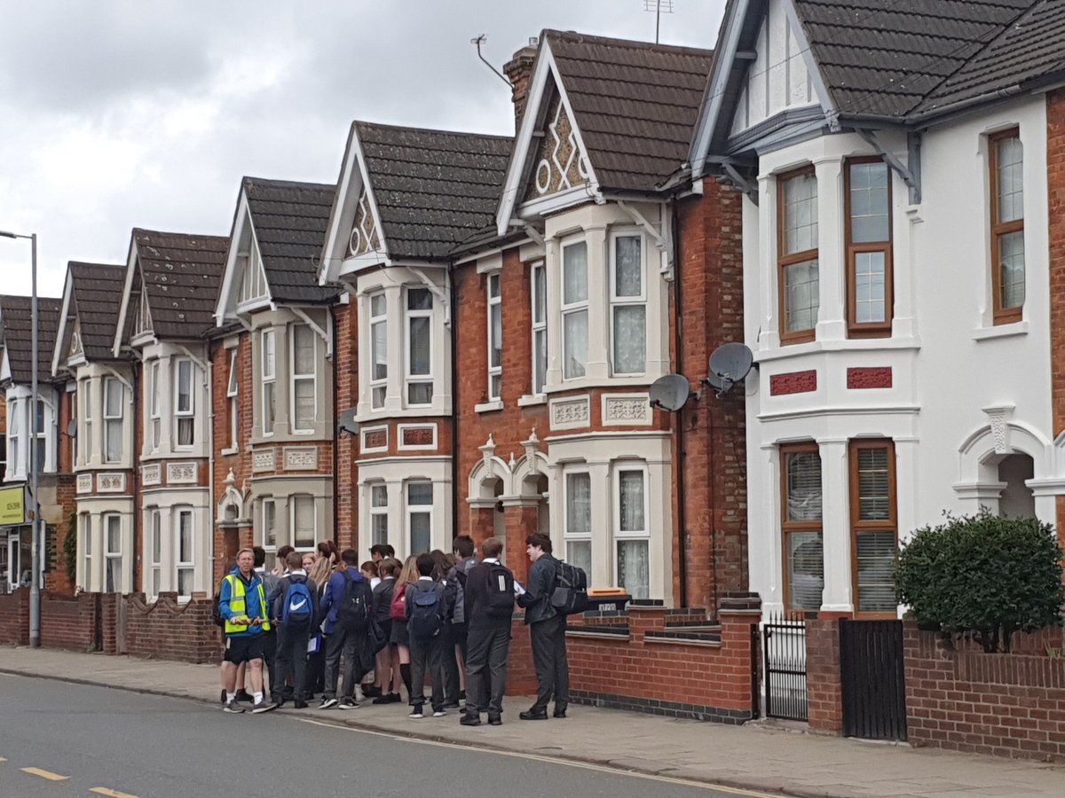 Well done Yr 10 geographers - great observation and data collection on your GCSE urban enquiry field trip today ... and very little of the pouring rain and lightning forecast! Thank you to all staff too - you make it possible :-) #fieldwork #geographyiseverywhere <a href="/CastleNewnham/">Castle Newnham</a>