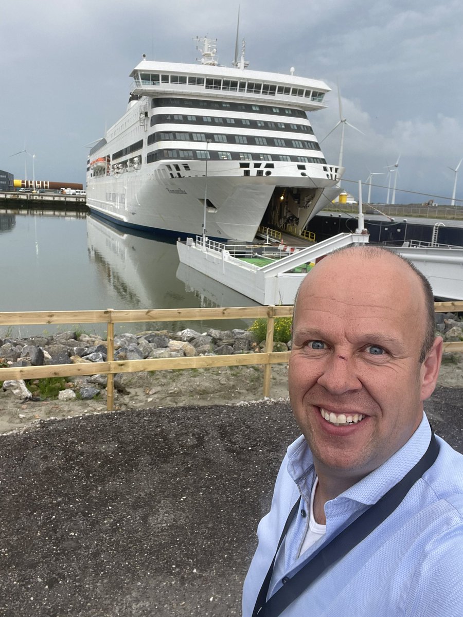 Mooie bijeenkomst van <a href="/business_gro/">GroBusiness</a>  over internationaal ondernemen op een zeer toepasselijk plek #MSromantica in de #eemshaven