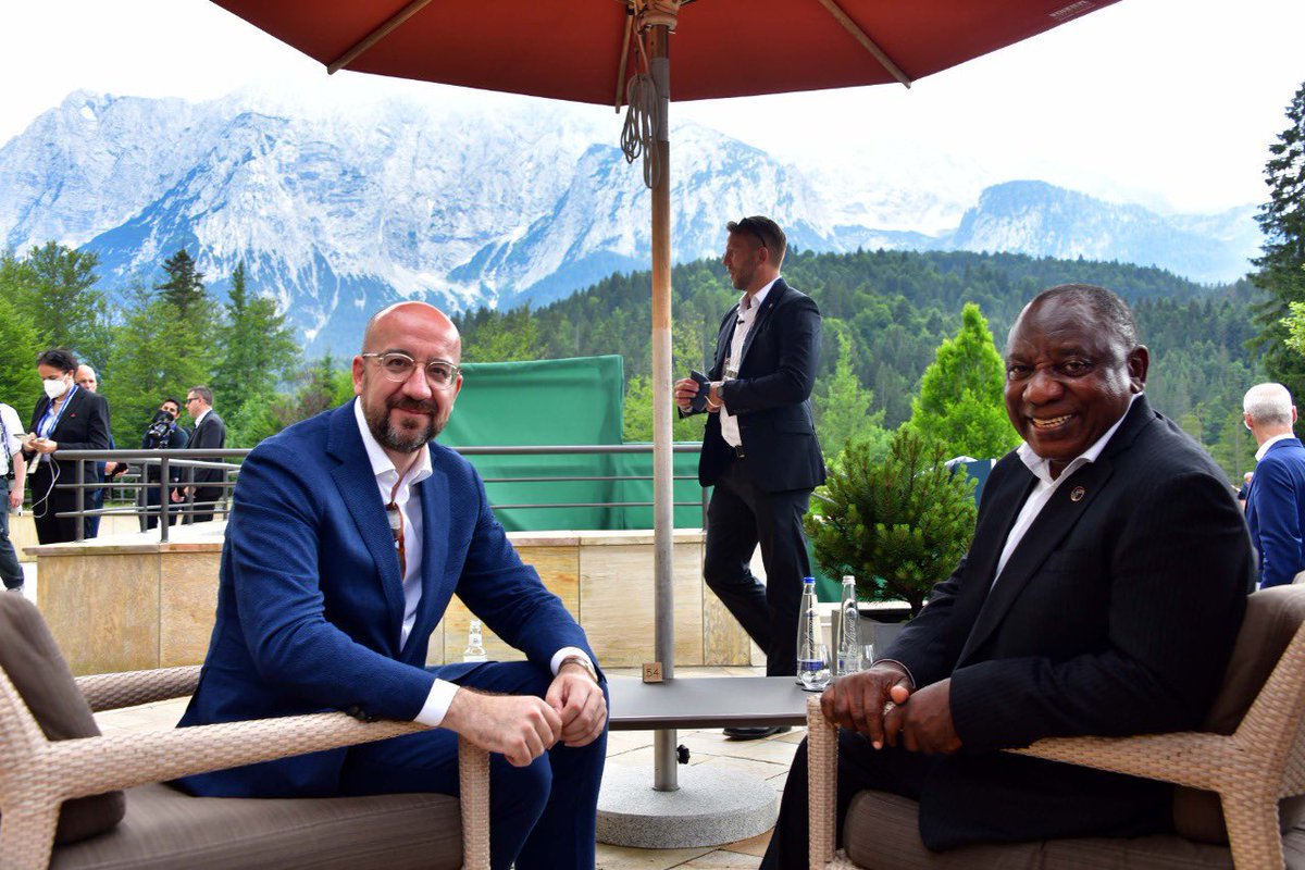 PresidencyZA's tweet photo. 🇿🇦 His Excellency President @CyrilRamaphosa in a  bilateral meeting with President of the European Council, @CharlesMichel, on the margins of the #G7 Leaders’ Summit in Schloss Elmau, Bavaria, Federal Republic of Germany. #BetterAfricaBetterWorld 🌍 https://t.co/D30ABvRHLy