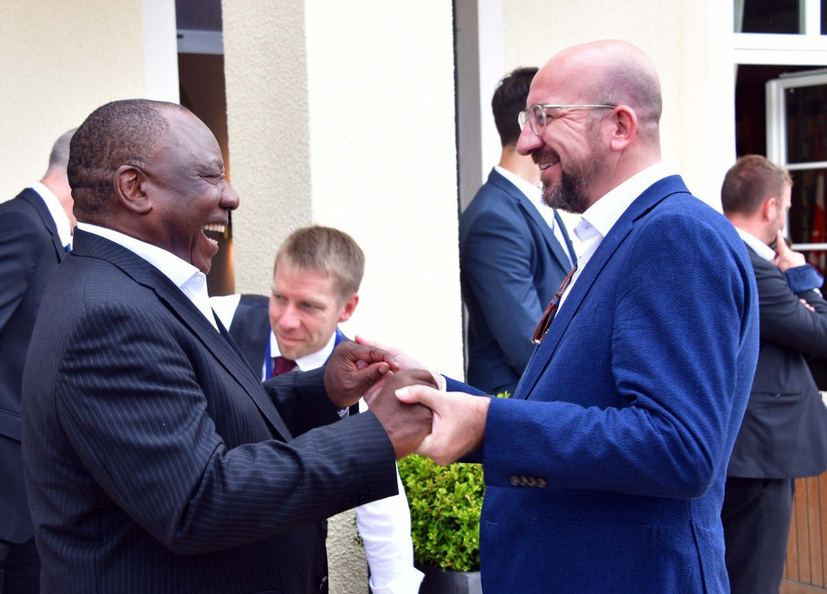 PresidencyZA's tweet photo. 🇿🇦 His Excellency President @CyrilRamaphosa in a  bilateral meeting with President of the European Council, @CharlesMichel, on the margins of the #G7 Leaders’ Summit in Schloss Elmau, Bavaria, Federal Republic of Germany. #BetterAfricaBetterWorld 🌍 https://t.co/D30ABvRHLy