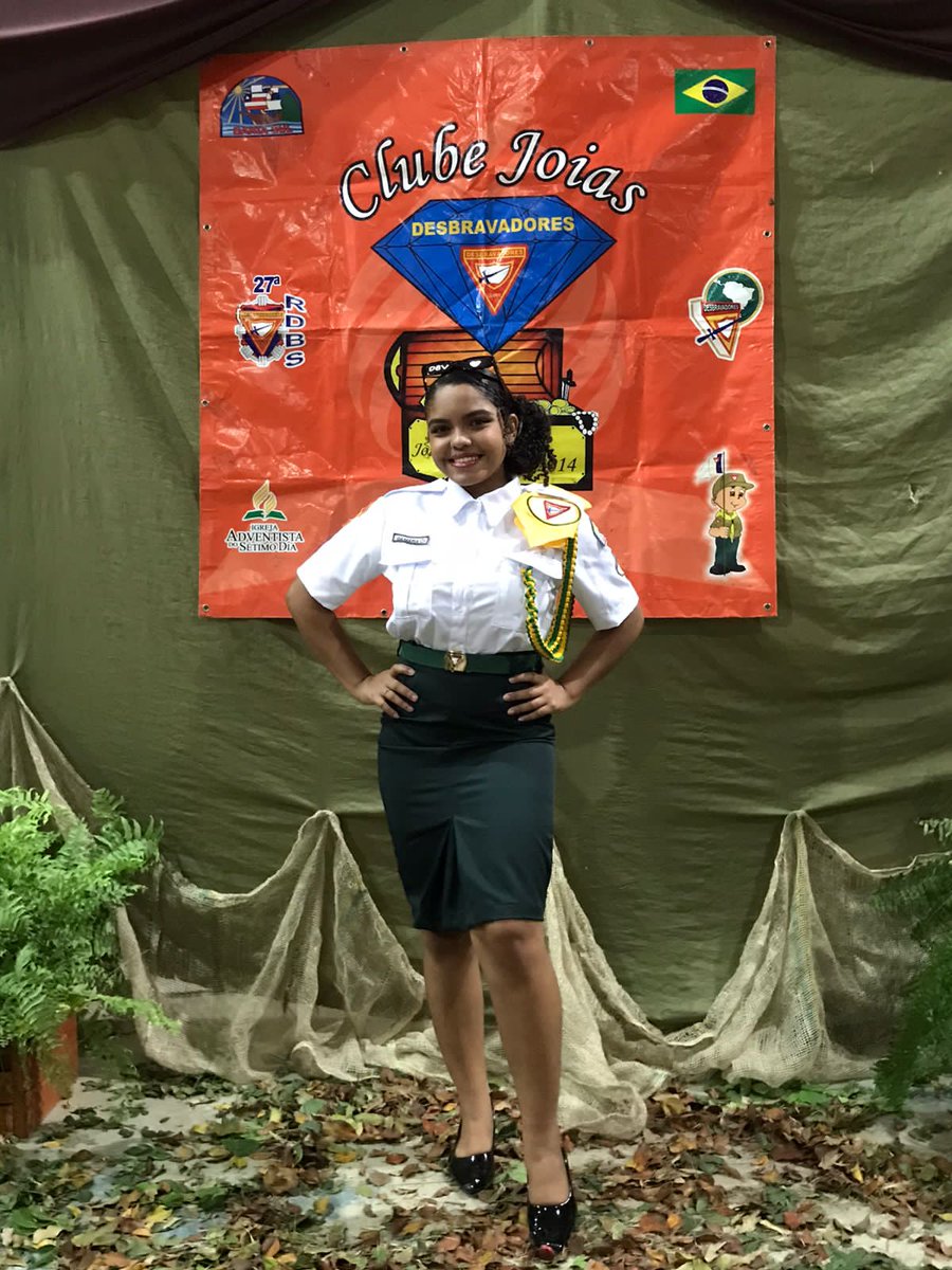 gilst_'s tweet photo. O momento mais esperado desde novembro do ano passado, usar meu uniforme e meu lenço. Eu sinto orgulho de ter feito essa escolha, participar disso tudo enche meu coração de amor e gratidão.
#vemacamp2022🏕 #dbv #euconsegui https://t.co/J7gS62KLwu