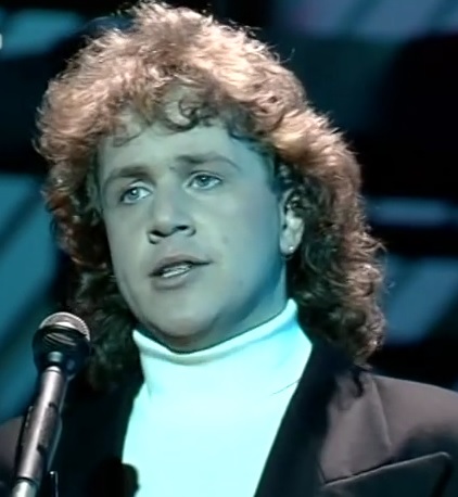 A Happy Birthday to Michael Ball who is celebrating his 60th birthday, today. 