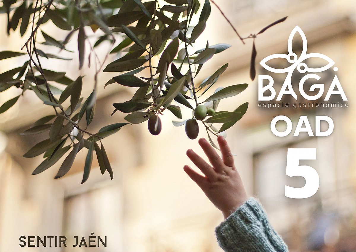 Baga_Jaen's tweet photo. 5. B A G Á 

OAD Europe Top 100 Restaurants.

Bagá está en Jaén, en una esquina del barrio de San Ildefonso.
Bagá es pequeño, mucho.
Bagá son 10 manos y 5 corazones latiendo a la vez.

Bagá, sin darnos cuenta, ha crecido tanto… ¡y todo ha sido gracias a vosotros!

@OADTop100_ https://t.co/g9tzXGLx3V