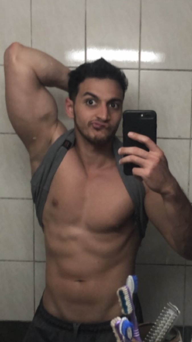 TricepsP's tweet photo. @Greekgodx 💪🏼 GigaChad approved. https://t.co/c7I3kLvoyB