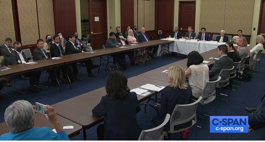 LIVE now on C-SPAN.org -- 

Discussion on U.S. Commission on International Religious Freedom <a href="/USCIRF/">USCIRF</a>

c-span.org/video/?521326-…