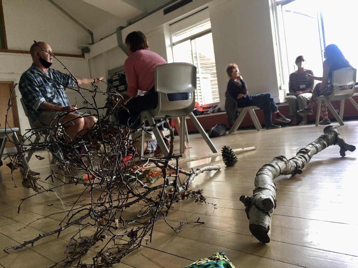 WalkingForest4's tweet photo. Thank you https://t.co/4IQiztc3LE @DartingtonArts for hosting us at ‘Sentient Performativities: thinking alongside the human’

We shared our #WalkingForest project, invited the group to consider how they stand up for nature &amp; how we can enact our connectedness in the public realm https://t.co/aZnZcPoZmH