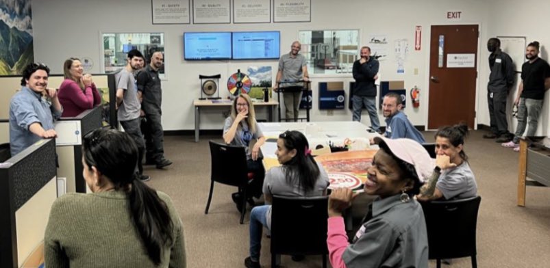 ExcelsusPrint's tweet photo. That’s one happy staff meeting! Teamwork makes the dream work — and here at Excelsus we meet as a team twice a day to find and fulfill creative solutions for our customers. We are proud to be the team you’ve chosen to execute your vision! https://t.co/460F8hDHiV