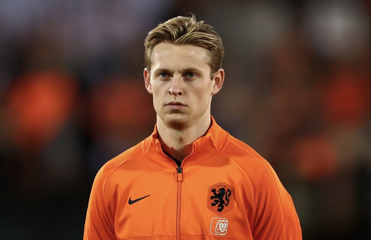 FTBLsection's tweet photo. If Frankie De Jong 🇳🇱 joins Man United we’ll giveaway a https://t.co/cy3P4xjETi box!🎁

Winner announced if/when @ManUtd announce the signing.✍️ https://t.co/P9QHeBxwzV