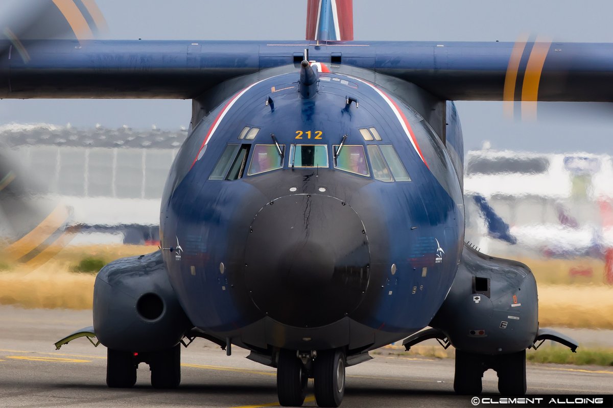 CAlloing's tweet image. End of an era for the French Army ! Retirement flight today for the #Transall . This one will now be parked at @aero_scopia !! @Armee_de_lair #Avgeeks #Avgeek