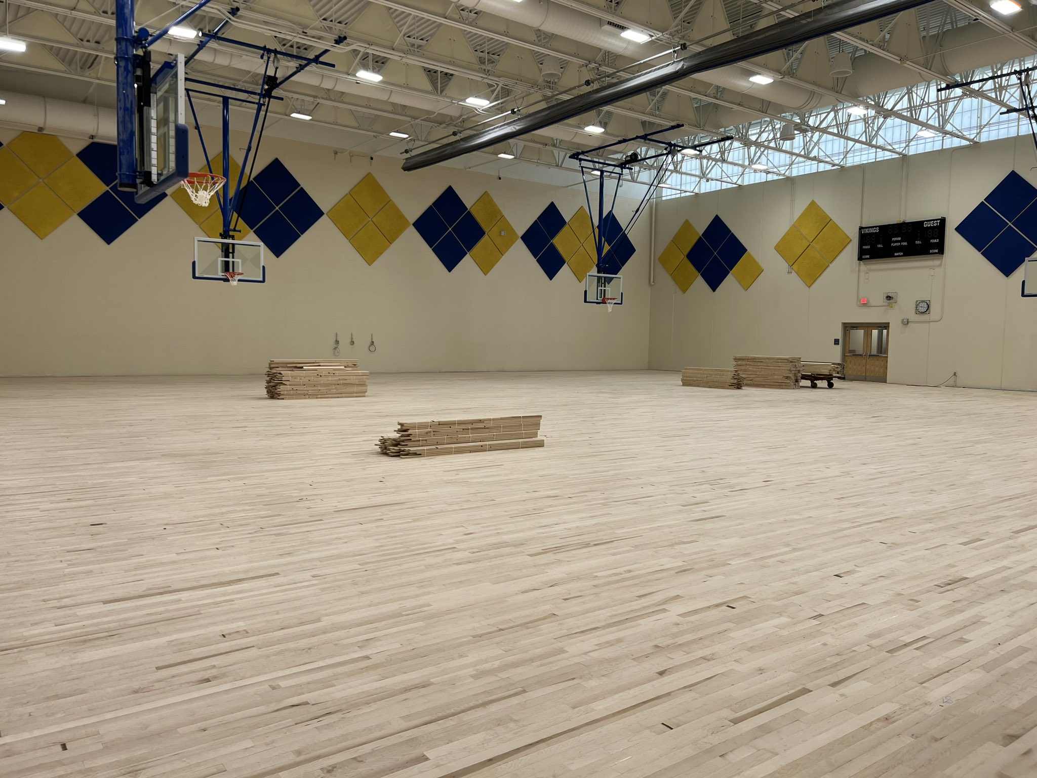 two-prince-kiss-on-twitter-rt-swcsd-hey-there-vikings-check-out