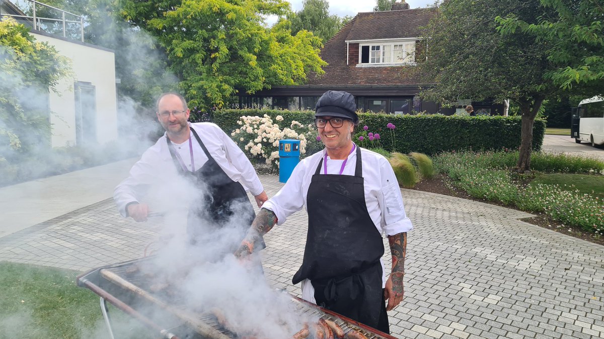 Perse Food tweet media