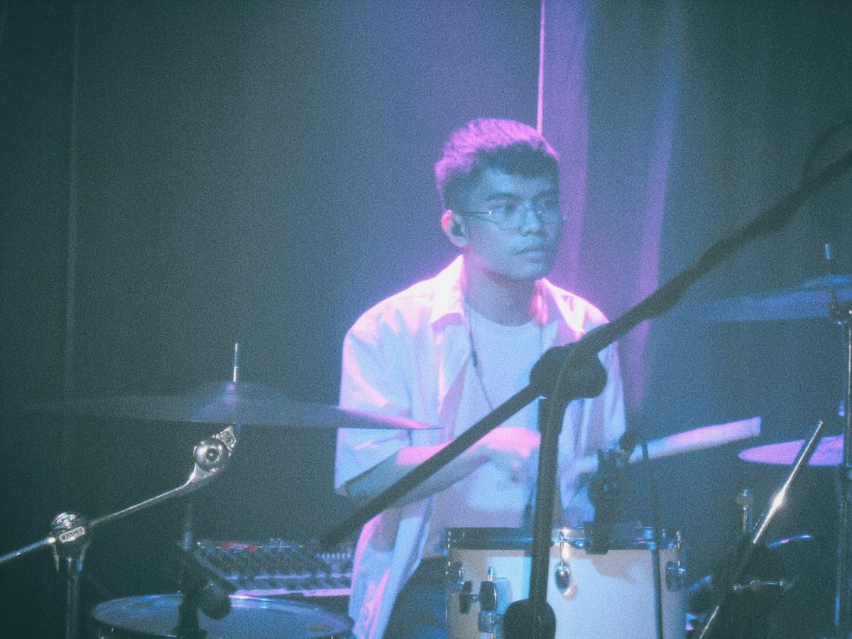 heyjunakis's tweet photo. HEY ACI *.✧ @ceaafuds @heyjunemusic 

#HeyJune1stAnniversary https://t.co/7l6gsD68wa
